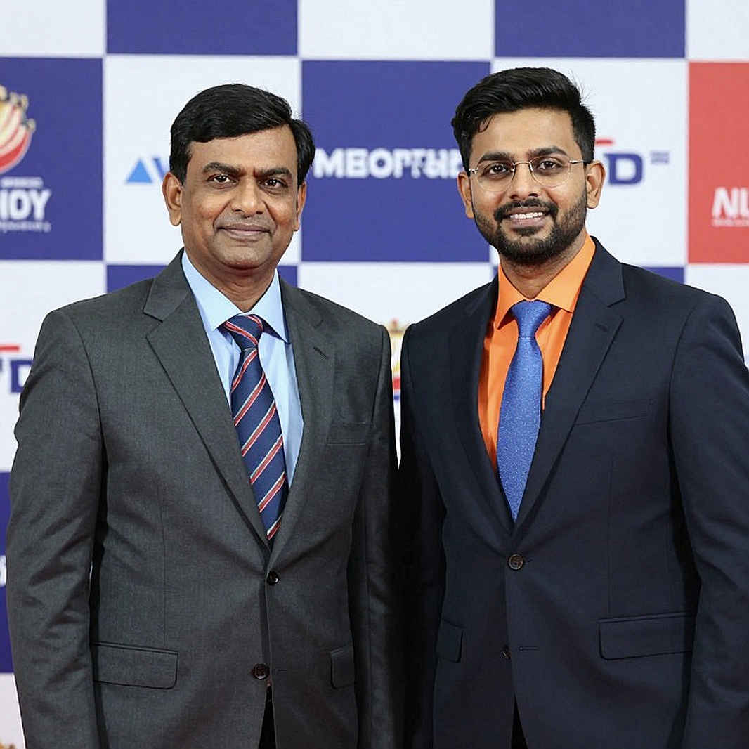 ক্রিকেটের ব্লকচেইন বাজার: ফ্যান টোকেন, NFT স্কোরবুক আর স্পন্সরের লুকানো কাউন্টারপার্টি ঝুঁকি ক্রিকেটের ব্লকচেইন বাজার: ফ্যান টোকেন, NFT স্কোরবুক আর স্পন্সরের লুকানো কাউন্টারপার্টি ঝুঁকি