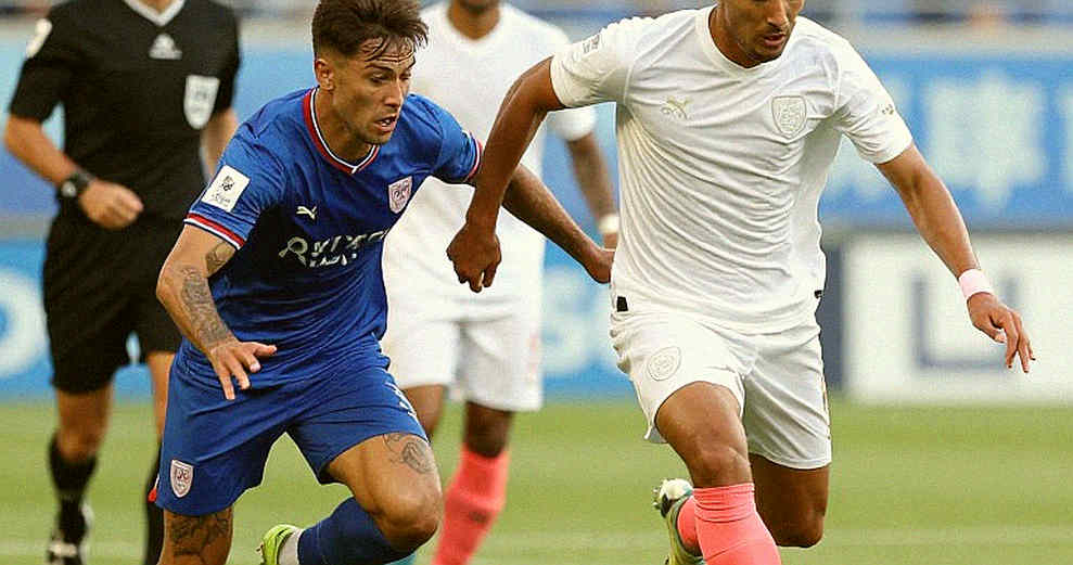 From a Ruptured Achilles to World Cup Dreams: The Football Calculus of Malagón's Resurrection