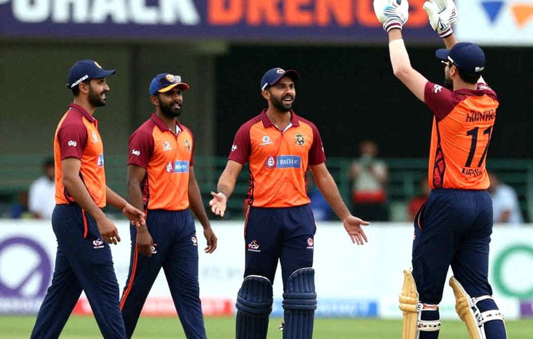 ফাঁকা সপ্তাহের হিসাব: এশিয়ার ফ্র্যাঞ্চাইজি ক্যালেন্ডার কীভাবে জাতীয় দলের শেখার সময়টা কিনে নিচ্ছে ফাঁকা সপ্তাহের হিসাব: এশিয়ার ফ্র্যাঞ্চাইজি ক্যালেন্ডার কীভাবে জাতীয় দলের শেখার সময়টা কিনে নিচ্ছে