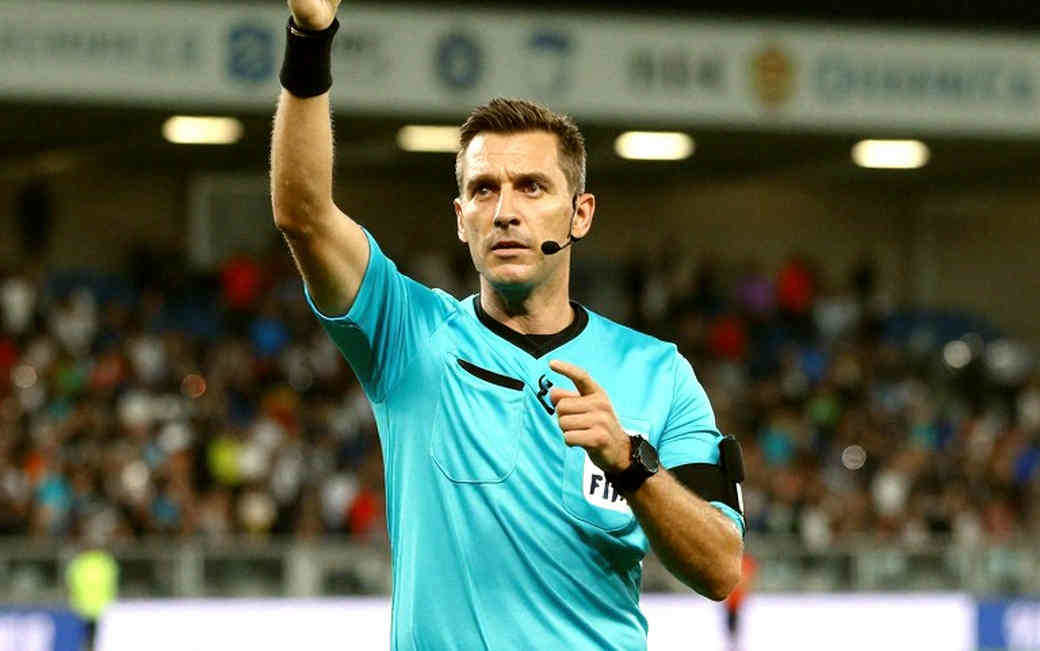 One Free-Kick, Two Caps, Zero Wins: Do the Arithmetic Before You Judge Hugo Souza One Free-Kick, Two Caps, Zero Wins: Do the Arithmetic Before You Judge Hugo Souza