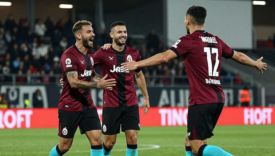 Where There Is No Frame At All: Silent Failure in Football Analysis and the Need for Verifiable Logs Where There Is No Frame At All: Silent Failure in Football Analysis and the Need for Verifiable Logs